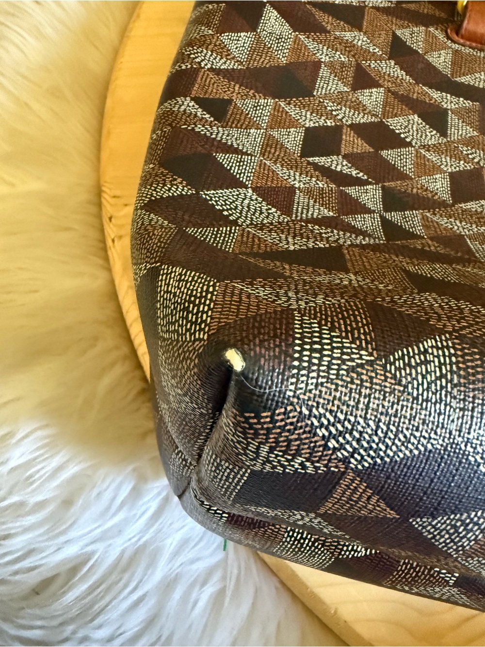 Fossil Geometric Tote Bag with Wristlet - Picture 6 of 11
